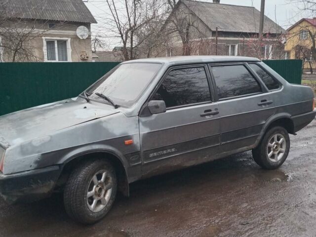 Сірий ВАЗ 21099, об'ємом двигуна 1.5 л та пробігом 100 тис. км за 700 $, фото 1 на Automoto.ua