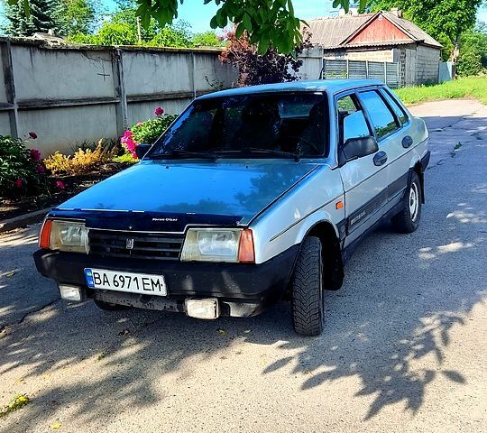 Серый ВАЗ 21099, объемом двигателя 1.5 л и пробегом 87 тыс. км за 1200 $, фото 1 на Automoto.ua