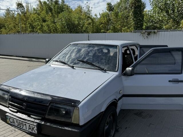 Серый ВАЗ 21099, объемом двигателя 1.5 л и пробегом 500 тыс. км за 650 $, фото 1 на Automoto.ua