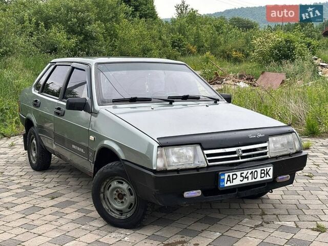 Серый ВАЗ 21099, объемом двигателя 1.5 л и пробегом 77 тыс. км за 900 $, фото 1 на Automoto.ua