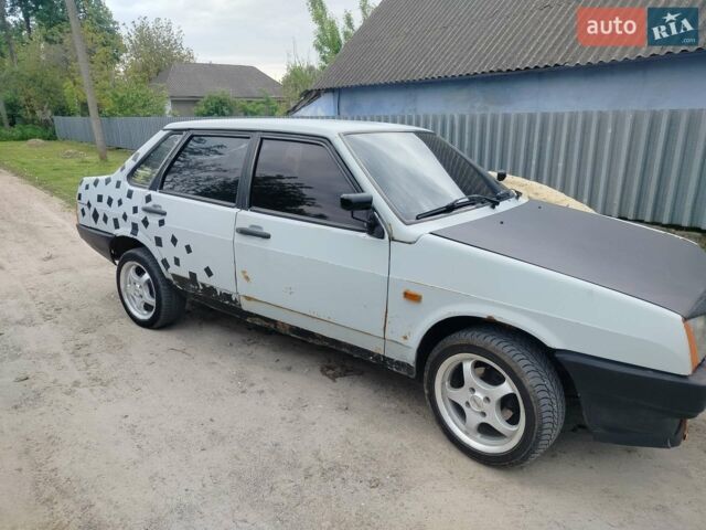 Серый ВАЗ 21099, объемом двигателя 1.6 л и пробегом 100 тыс. км за 624 $, фото 1 на Automoto.ua