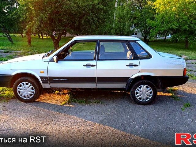 Серый ВАЗ 21099, объемом двигателя 1.5 л и пробегом 300 тыс. км за 650 $, фото 1 на Automoto.ua