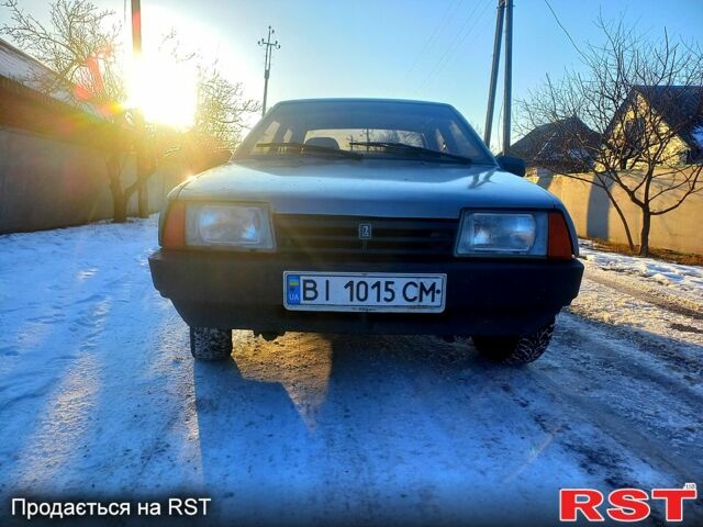 Серый ВАЗ 21099, объемом двигателя 1.5 л и пробегом 200 тыс. км за 1100 $, фото 1 на Automoto.ua