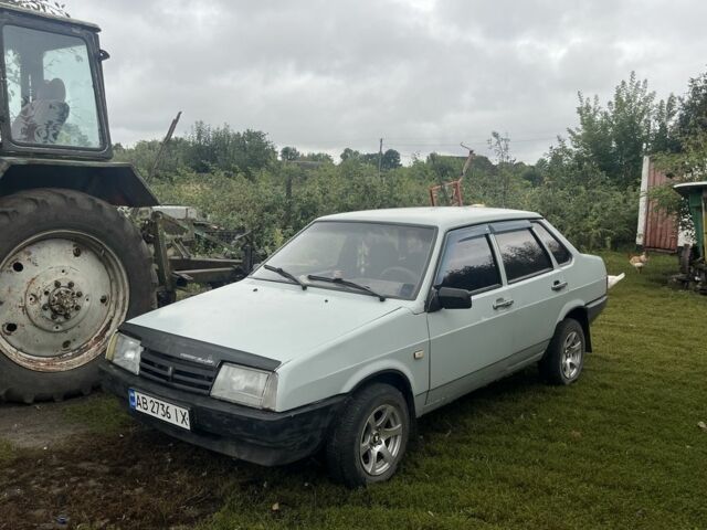Сірий ВАЗ 21099, об'ємом двигуна 1.5 л та пробігом 100 тис. км за 1004 $, фото 1 на Automoto.ua