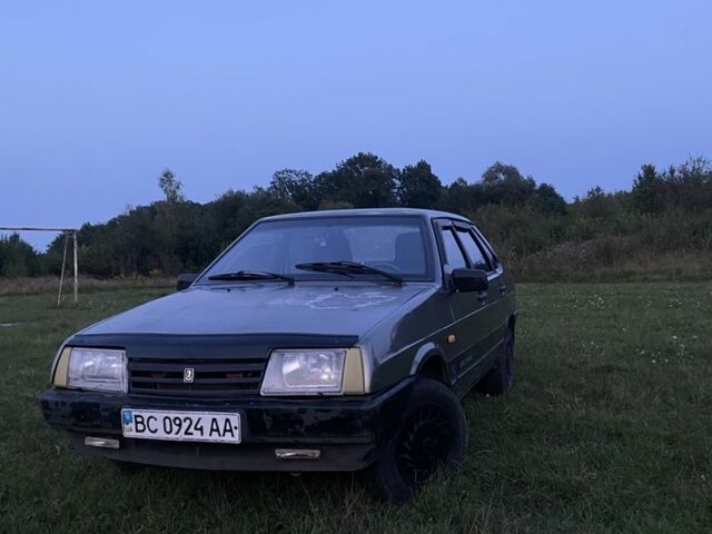 Серый ВАЗ 21099, объемом двигателя 1.5 л и пробегом 10 тыс. км за 650 $, фото 1 на Automoto.ua