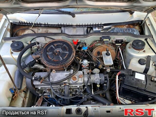 Серый ВАЗ 21099, объемом двигателя 1.5 л и пробегом 300 тыс. км за 550 $, фото 1 на Automoto.ua