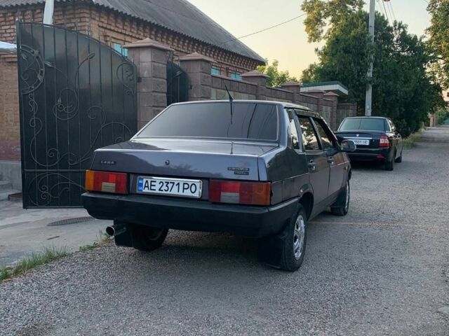Сірий ВАЗ 21099, об'ємом двигуна 1.5 л та пробігом 77 тис. км за 1100 $, фото 1 на Automoto.ua