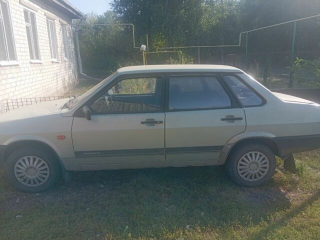 Серый ВАЗ 21099, объемом двигателя 1.5 л и пробегом 175 тыс. км за 1300 $, фото 1 на Automoto.ua