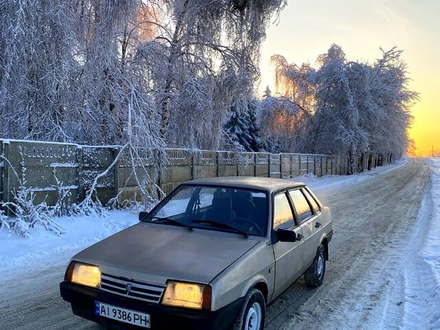 Сірий ВАЗ 21099, об'ємом двигуна 1.5 л та пробігом 0 тис. км за 1000 $, фото 1 на Automoto.ua