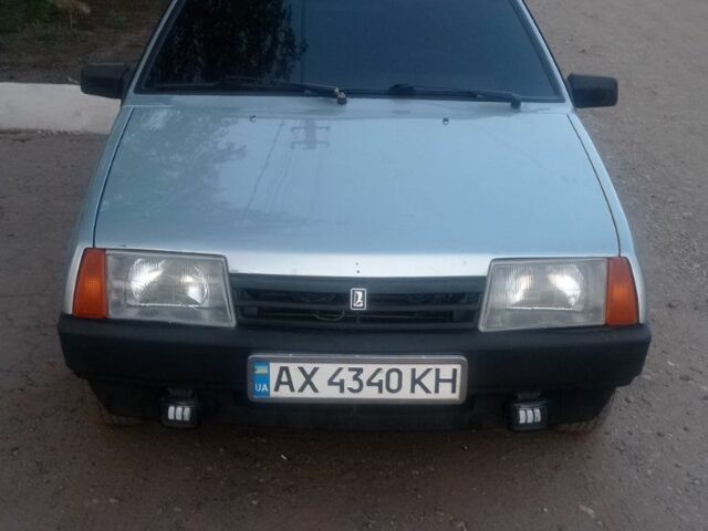 Серый ВАЗ 21099, объемом двигателя 1.5 л и пробегом 185 тыс. км за 2000 $, фото 1 на Automoto.ua