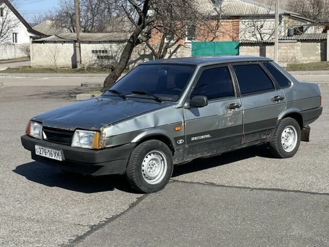 Сірий ВАЗ 21099, об'ємом двигуна 1.5 л та пробігом 274 тис. км за 600 $, фото 1 на Automoto.ua