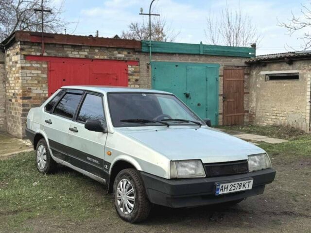 Сірий ВАЗ 21099, об'ємом двигуна 1.5 л та пробігом 285 тис. км за 1900 $, фото 1 на Automoto.ua