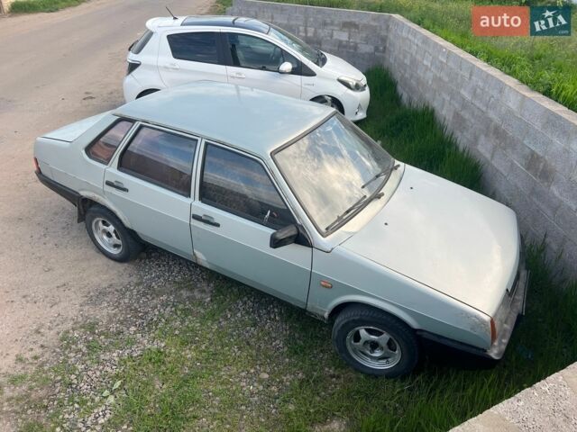 Сірий ВАЗ 21099, об'ємом двигуна 1.5 л та пробігом 200 тис. км за 900 $, фото 1 на Automoto.ua