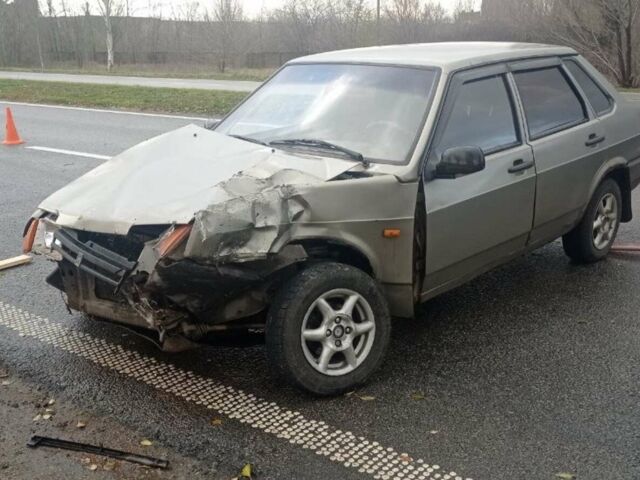 Сірий ВАЗ 21099, об'ємом двигуна 1.5 л та пробігом 500 тис. км за 778 $, фото 1 на Automoto.ua