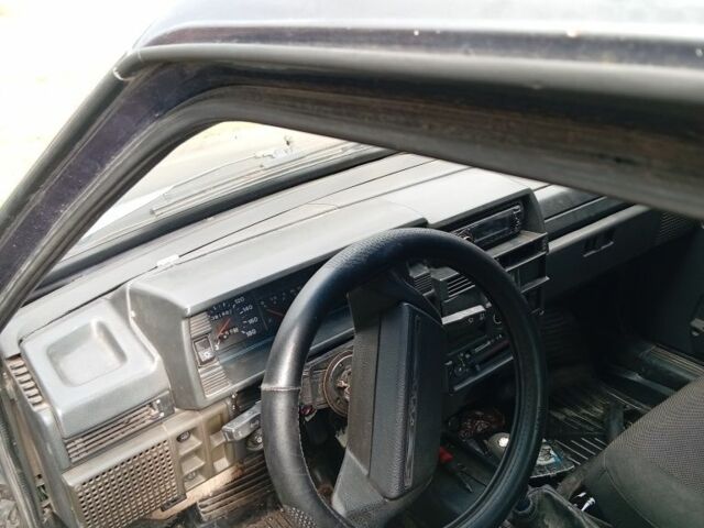 Сірий ВАЗ 21099, об'ємом двигуна 1.5 л та пробігом 300 тис. км за 359 $, фото 1 на Automoto.ua