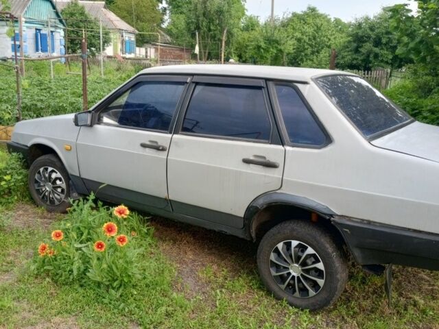 Сірий ВАЗ 21099, об'ємом двигуна 1.5 л та пробігом 800 тис. км за 670 $, фото 1 на Automoto.ua