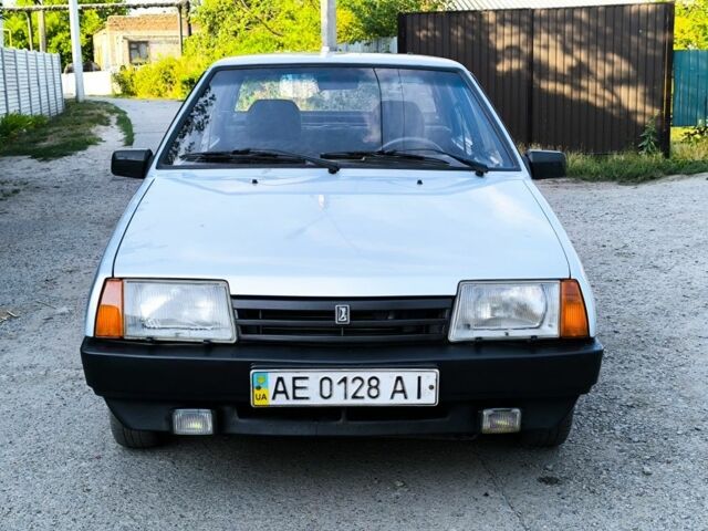 Серый ВАЗ 21099, объемом двигателя 1.5 л и пробегом 174 тыс. км за 1400 $, фото 1 на Automoto.ua