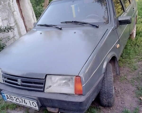 Сірий ВАЗ 21099, об'ємом двигуна 1.5 л та пробігом 100 тис. км за 1650 $, фото 1 на Automoto.ua