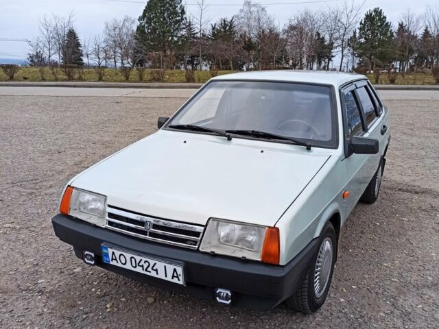 Сірий ВАЗ 21099, об'ємом двигуна 1.5 л та пробігом 177 тис. км за 2500 $, фото 1 на Automoto.ua