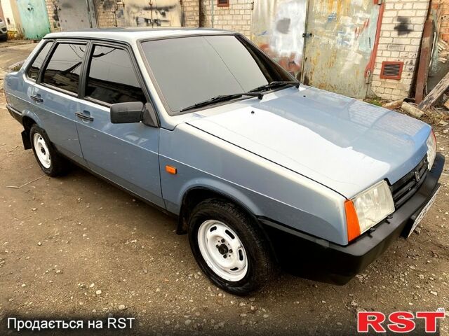 Серый ВАЗ 21099, объемом двигателя 1.5 л и пробегом 152 тыс. км за 2000 $, фото 1 на Automoto.ua