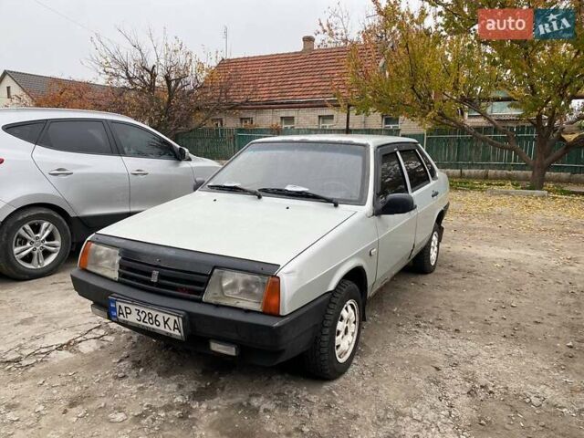 Серый ВАЗ 21099, объемом двигателя 1.5 л и пробегом 200 тыс. км за 780 $, фото 1 на Automoto.ua