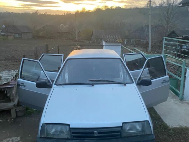 Серый ВАЗ 21099, объемом двигателя 1.5 л и пробегом 296 тыс. км за 694 $, фото 1 на Automoto.ua