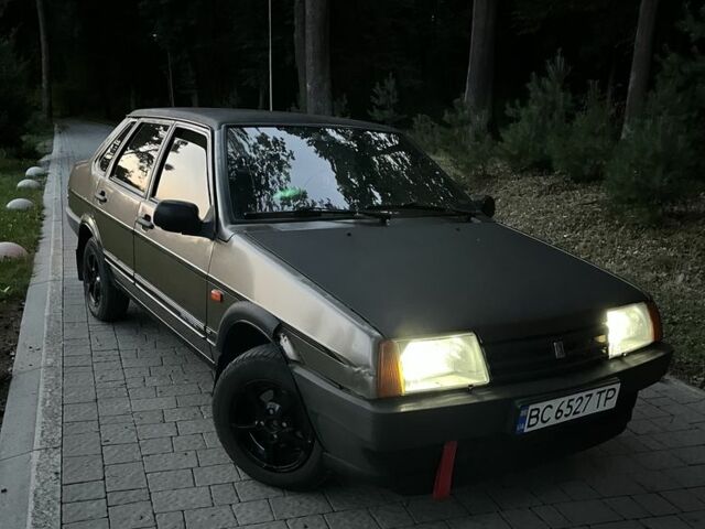 Сірий ВАЗ 21099, об'ємом двигуна 1.5 л та пробігом 159 тис. км за 853 $, фото 1 на Automoto.ua