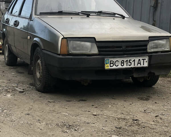 Серый ВАЗ 21099, объемом двигателя 1.46 л и пробегом 200 тыс. км за 550 $, фото 1 на Automoto.ua