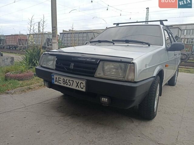 Серый ВАЗ 21099, объемом двигателя 1.5 л и пробегом 253 тыс. км за 2023 $, фото 1 на Automoto.ua