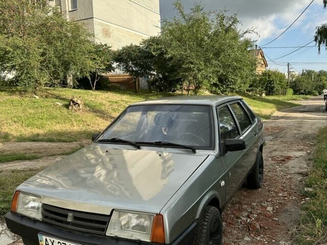 Серый ВАЗ 21099, объемом двигателя 1.5 л и пробегом 215 тыс. км за 1250 $, фото 1 на Automoto.ua