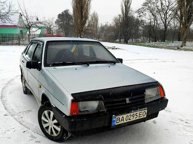Сірий ВАЗ 21099, об'ємом двигуна 1.5 л та пробігом 180 тис. км за 1399 $, фото 1 на Automoto.ua