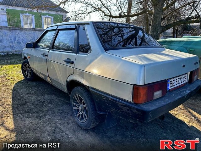 Сірий ВАЗ 21099, об'ємом двигуна 1.5 л та пробігом 300 тис. км за 1000 $, фото 1 на Automoto.ua