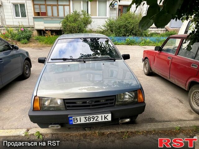 Серый ВАЗ 21099, объемом двигателя 1.5 л и пробегом 299 тыс. км за 2000 $, фото 1 на Automoto.ua