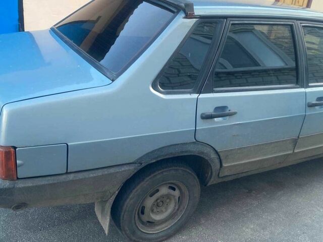 Серый ВАЗ 21099, объемом двигателя 0 л и пробегом 304 тыс. км за 750 $, фото 1 на Automoto.ua