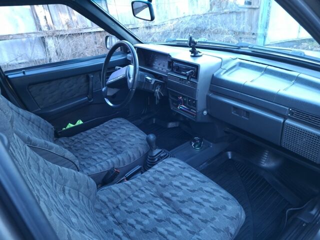 Сірий ВАЗ 21099, об'ємом двигуна 1.5 л та пробігом 272 тис. км за 1500 $, фото 1 на Automoto.ua