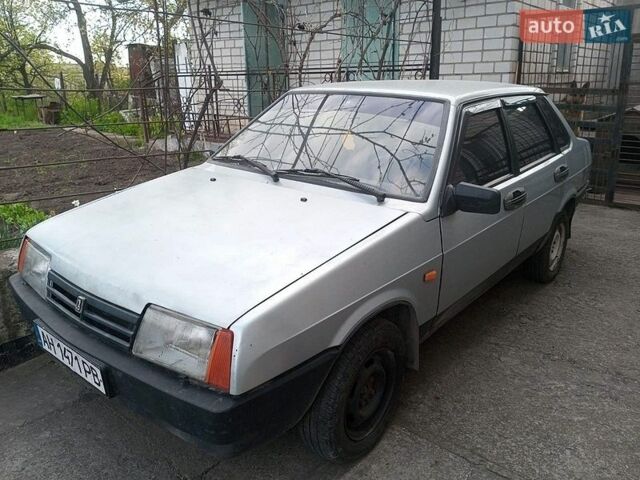 Серый ВАЗ 21099, объемом двигателя 1.5 л и пробегом 308 тыс. км за 1300 $, фото 1 на Automoto.ua