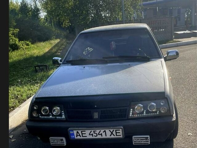Серый ВАЗ 21099, объемом двигателя 1.5 л и пробегом 250 тыс. км за 1300 $, фото 1 на Automoto.ua