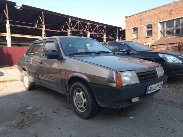 Сірий ВАЗ 21099, об'ємом двигуна 1.5 л та пробігом 172 тис. км за 1101 $, фото 1 на Automoto.ua