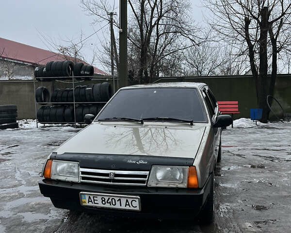 Серый ВАЗ 21099, объемом двигателя 1.5 л и пробегом 170 тыс. км за 1250 $, фото 1 на Automoto.ua
