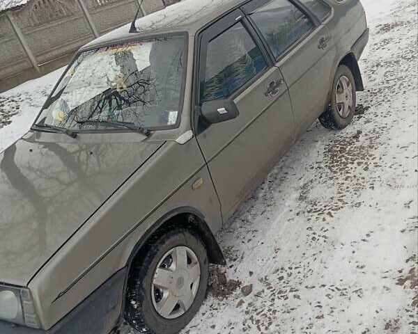 Серый ВАЗ 21099, объемом двигателя 1.5 л и пробегом 271 тыс. км за 1100 $, фото 1 на Automoto.ua
