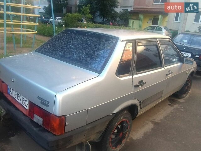Серый ВАЗ 21099, объемом двигателя 1.5 л и пробегом 240 тыс. км за 650 $, фото 1 на Automoto.ua