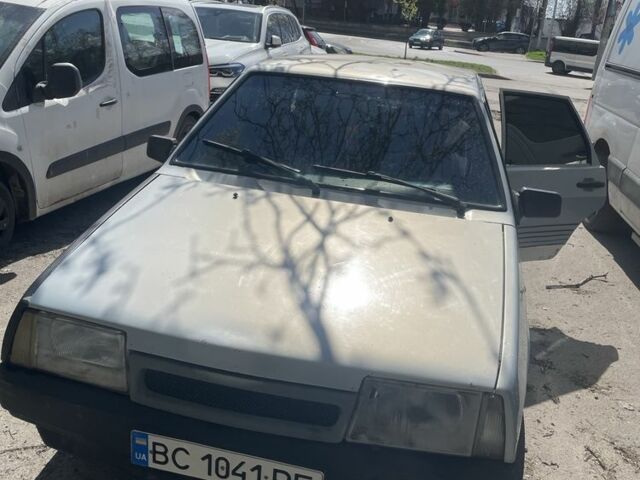 Серый ВАЗ 21099, объемом двигателя 1.5 л и пробегом 222 тыс. км за 800 $, фото 1 на Automoto.ua