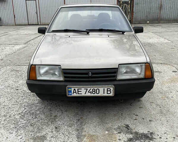 Серый ВАЗ 21099, объемом двигателя 1.5 л и пробегом 211 тыс. км за 1300 $, фото 1 на Automoto.ua