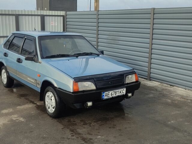 Серый ВАЗ 21099, объемом двигателя 1.5 л и пробегом 1 тыс. км за 1300 $, фото 1 на Automoto.ua