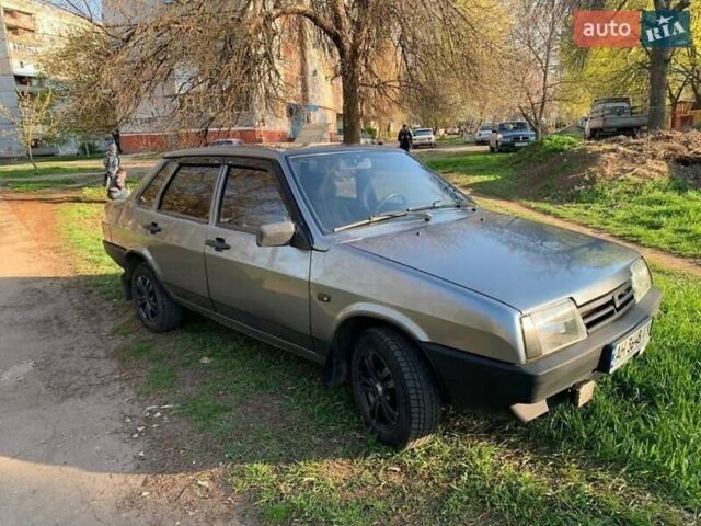 Сірий ВАЗ 21099, об'ємом двигуна 1.5 л та пробігом 160 тис. км за 2000 $, фото 1 на Automoto.ua