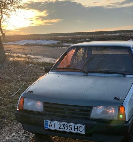 Серый ВАЗ 21099, объемом двигателя 1.6 л и пробегом 330 тыс. км за 842 $, фото 1 на Automoto.ua