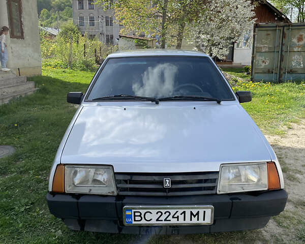 Серый ВАЗ 21099, объемом двигателя 1.5 л и пробегом 765 тыс. км за 1700 $, фото 1 на Automoto.ua
