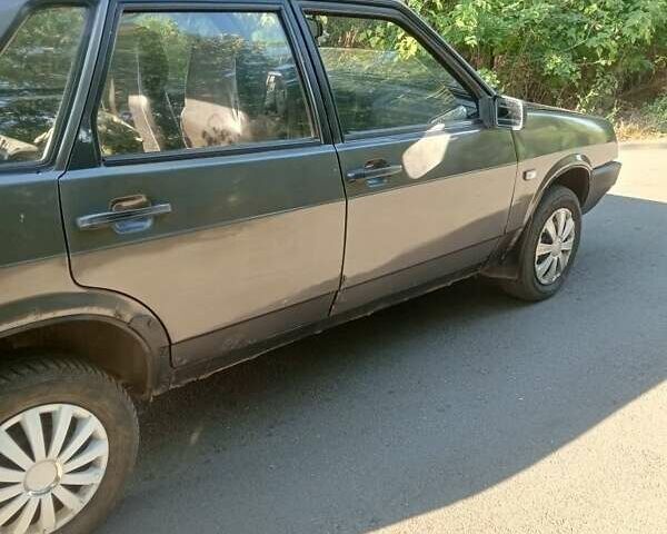 Сірий ВАЗ 21099, об'ємом двигуна 0 л та пробігом 240 тис. км за 1056 $, фото 1 на Automoto.ua