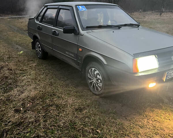 Сірий ВАЗ 21099, об'ємом двигуна 1.5 л та пробігом 210 тис. км за 1000 $, фото 1 на Automoto.ua