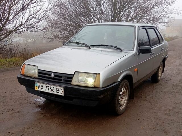 Сірий ВАЗ 21099, об'ємом двигуна 1.6 л та пробігом 269 тис. км за 1300 $, фото 1 на Automoto.ua